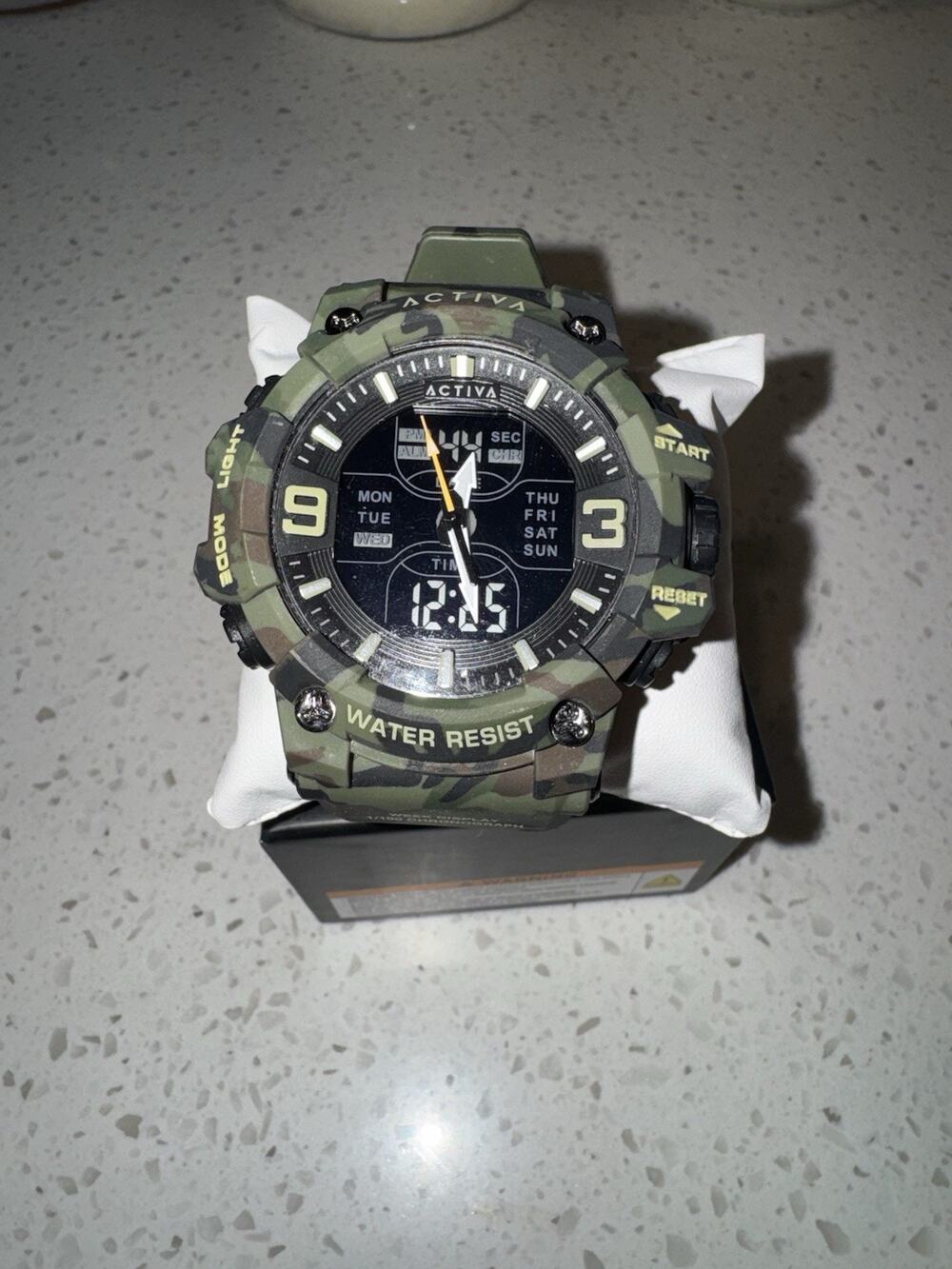Activa Vulkor X Invicta ACW8049MC-001 53mm Digital Camo Green Men’s Watch New